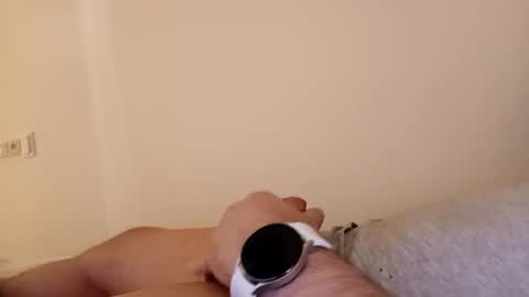 uwvvlvip online show from February 25, 2025, 6:03 am