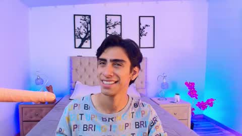 UYUKIE online show from October 4, 2025, 12:47 pm