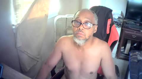 V online show from July 17, 2026, 11:20 pm