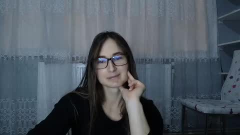 Valensiya online show from February 15, 2025, 6:44 pm