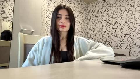 Snapshot of vadadasinger chatting on June 1, 2026, 8:05 am Kiki online show from June 1, 2026, 8:05 am