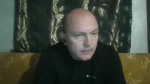 Snapshot of vadova chatting on September 14, 2025, 5:45 pm vadova online show from September 14, 2025, 5:45 pm