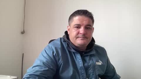 vaginalnik online show from October 18, 2025, 7:09 am