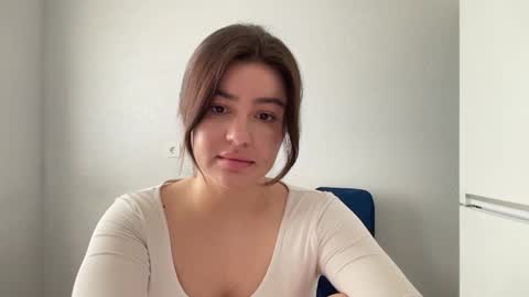 Snapshot of vaiee chatting on September 12, 2025, 5:07 am Valery online show from September 12, 2025, 5:07 am