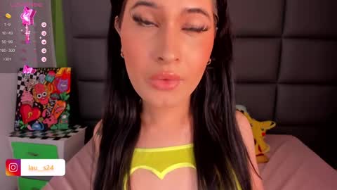 luna online show from March 5, 2025, 2:23 pm