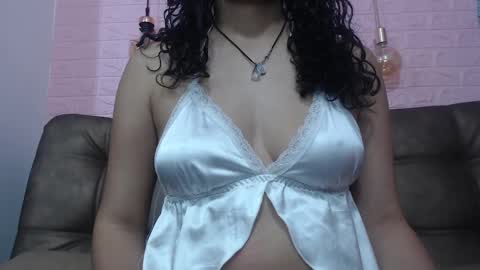 Vainilla online show from March 3, 2025, 2:26 am