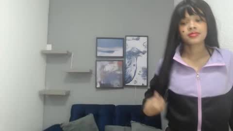 vainillasexhotsex online show from October 7, 2025, 12:35 pm