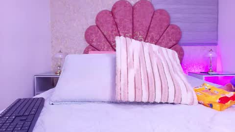 Snapshot of vaiolet_colls chatting on February 26, 2026, 12:04 pm Vaiolet colls online show from February 26, 2026, 12:04 pm