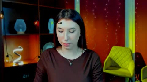 vaiolet_lovely online show from April 19, 2026, 5:29 am