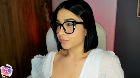 val_varago online show from February 11, 2026, 2:27 am