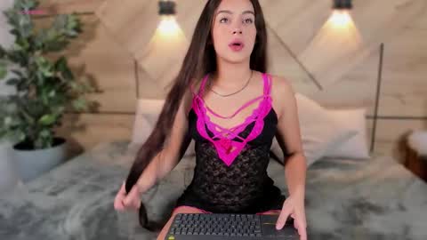 Valentina online show from October 6, 2025, 12:46 pm