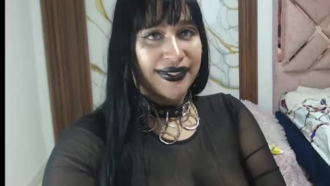 valen_ross7 online show from March 15, 2026, 8:04 pm