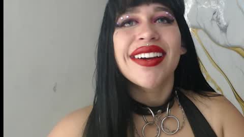 Snapshot of valen_ross7 chatting on April 21, 2026, 8:53 am valen_ross7 online show from April 21, 2026, 8:53 am