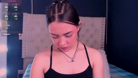 IG-valen mendoza99  twitter valenthompson99 online show from January 4, 2025, 12:27 am