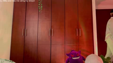 Snapshot of valent1nn chatting on February 17, 2025, 2:53 am Valentin independent Cam Boy online show from February 17, 2025, 2:53 am