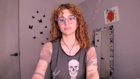 Snapshot of valent_27 chatting on July 26, 2026, 12:19 am Valentina online show from July 26, 2026, 12:19 am