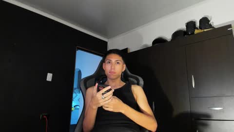 valentean online show from November 14, 2025, 7:01 pm