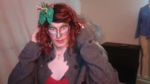 Valentia online show from December 18, 2024, 2:10 am