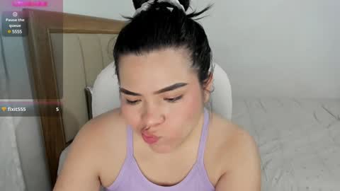 Snapshot of valentina_anzuate chatting on January 31, 2025, 6:46 am valentina_anzuate online show from January 31, 2025, 6:46 am