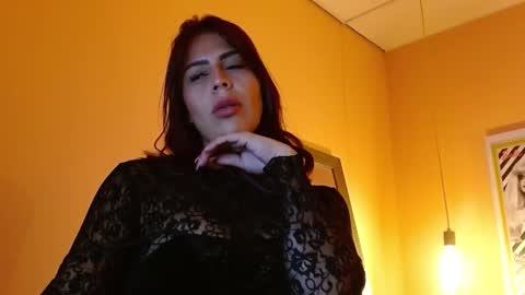 valen online show from February 4, 2026, 6:47 pm