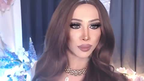 Amanda online show from April 17, 2026, 5:32 am