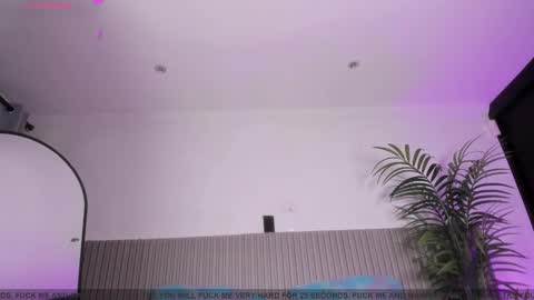 Valentina online show from March 19, 2026, 7:18 pm