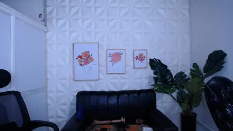 Valentina  online show from February 21, 2026, 11:39 pm