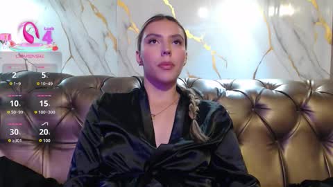 Valentina online show from September 18, 2025, 4:53 pm