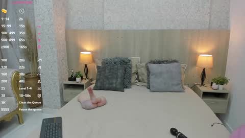 Snapshot of valentina_robertson chatting on January 31, 2025, 6:47 pm online show from January 31, 2025, 6:47 pm