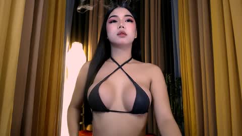 valentinadawson online show from April 10, 2026, 8:52 am