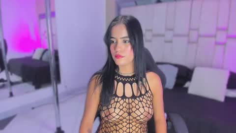 valentinagarcia_ online show from September 12, 2025, 8:53 pm