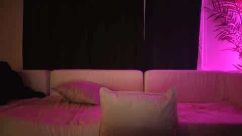 Snapshot of valentinarosexox chatting on September 26, 2025, 4:27 am Valentina Rose 3 online show from September 26, 2025, 4:27 am