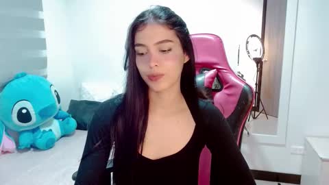 Snapshot of valentinasweet_ chatting on October 8, 2025, 12:52 am Valentina online show from October 8, 2025, 12:52 am