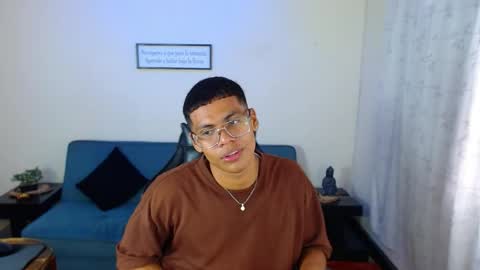 Valentino  online show from April 8, 2026, 8:31 pm