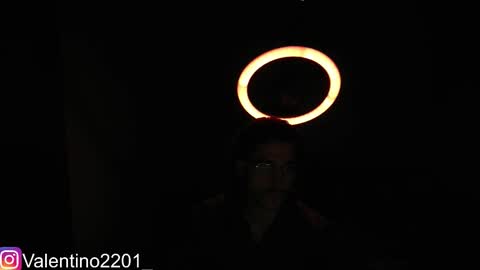 Snapshot of valentino_2201 chatting on March 25, 2026, 8:31 am Valentino - 15 OFF valentino2201 online show from March 25, 2026, 8:31 am