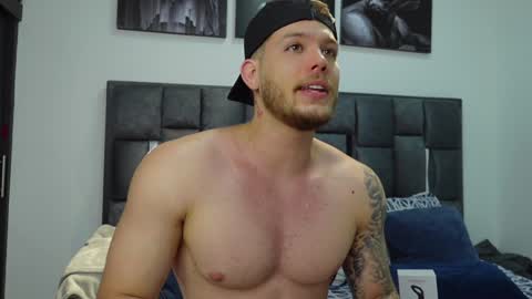 Snapshot of valentino_ferrari28 chatting on January 30, 2025, 2:06 am Valentino Ferrari online show from January 30, 2025, 2:06 am