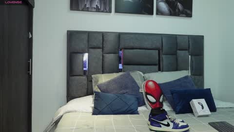 Snapshot of valentino_ferrari28 chatting on February 12, 2025, 4:44 pm Valentino Ferrari online show from February 12, 2025, 4:44 pm