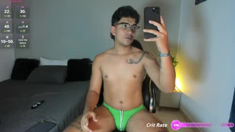 Snapshot of valentino_santos chatting on May 6, 2026, 6:35 pm valentino santos online show from May 6, 2026, 6:35 pm