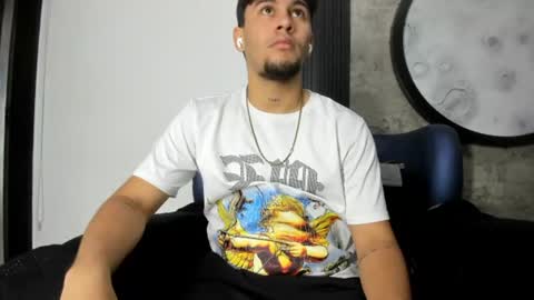 Snapshot of valentino_stonee chatting on July 13, 2026, 7:27 pm valentino_stonee online show from July 13, 2026, 7:27 pm