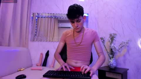 Valentino online show from February 27, 2025, 4:09 am