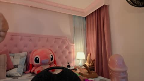 Vale Toro  online show from January 2, 2025, 12:03 pm