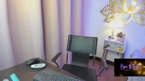 Valery And Daniel online show from October 28, 2025, 1:09 am