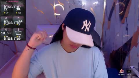 valeri_harpers4 online show from October 10, 2025, 4:39 pm