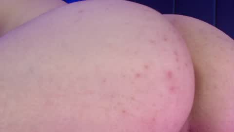 Snapshot of valeri_sotoo chatting on May 9, 2026, 1:27 pm valeri_sotoo online show from May 9, 2026, 1:27 pm