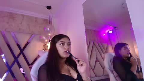 Snapshot of valeria_marquez_ chatting on September 20, 2025, 11:55 am valeria_marquez_ online show from September 20, 2025, 11:55 am