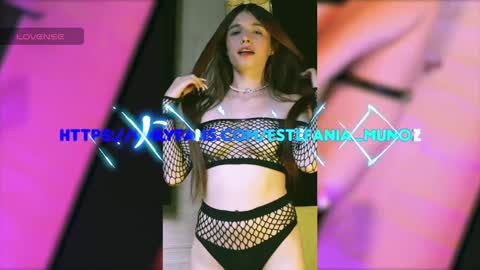 Snapshot of valeria_mendozza chatting on December 11, 2024, 3:56 am online show from December 11, 2024, 3:56 am