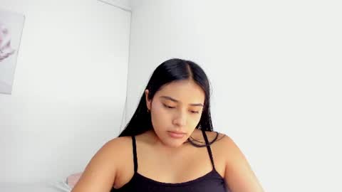 Snapshot of valeria_miller69 chatting on July 17, 2026, 2:02 pm valeria_miller69 online show from July 17, 2026, 2:02 pm