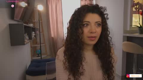 Snapshot of valeria_rosses chatting on May 15, 2026, 5:31 pm Valeria online show from May 15, 2026, 5:31 pm
