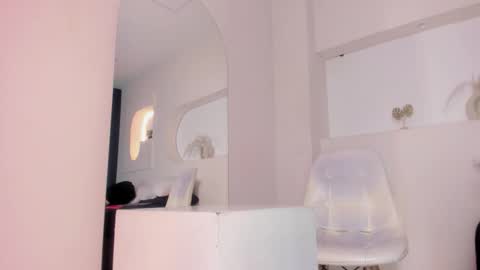 valeria online show from September 15, 2025, 11:16 pm
