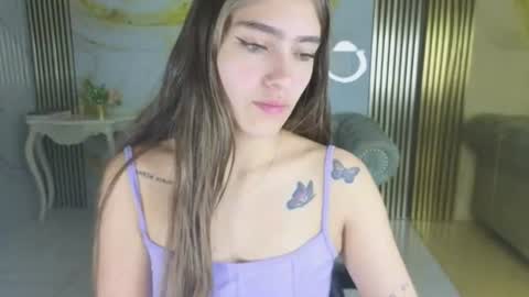 Snapshot of valeriaa_s chatting on July 14, 2026, 12:11 pm valeriaa_s online show from July 14, 2026, 12:11 pm